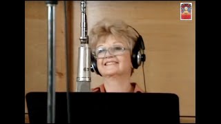 Angela Lansbury records quotBe Our Guestquot BEAUTY AND THE BEAST 1991 [upl. by Eirena]