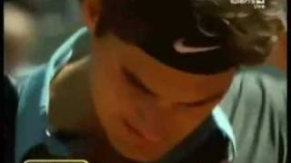 Between the legs awesome play from federer leaves roddick fuming [upl. by Lyda]