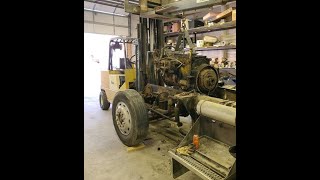 359 EXHD Peterbilt restoration Removing Cat 3406b motor an transmission PT4 [upl. by Spark391]