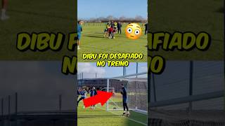 DIBU MARTINEZ FOI DESAFIADO POR UM FRANCÊS NO TREINO😳🤣 [upl. by Odlabu]