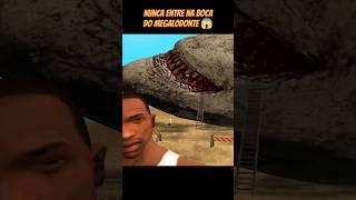 NUNCA ENTRE NA BOCA DO MEGALODONTE 😱 shorts games gtasanandreas [upl. by Ixela]