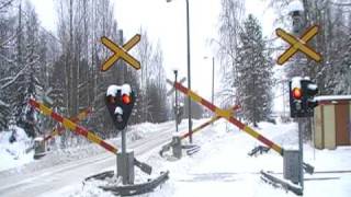 Finnish freight train 3365 passed Eerola level crossing [upl. by Severn]