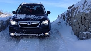 Subaru forester vs snowСубару форестерПодъём на снежную гору [upl. by Sixla]