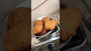 💕 Aaj banaya❣️super sponge mitha puva recipe💓hot and delicious sweet [upl. by Seafowl]