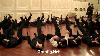 Hasidic Jewish Children in Methodic Dancing [upl. by Darn288]