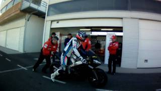 Vladimir Leonov starts his second day on Moto2 bike in Almeria  motonewsru [upl. by Akkim28]