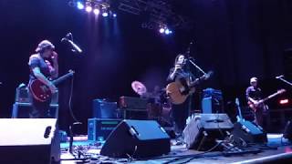 The Breeders  Happiness Is a Warm Gun The Beatles cover Houston 042318 HD [upl. by Hinkle]