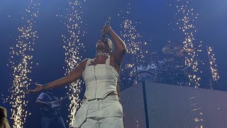 Amel Bent — Vivante Tour Live Paris 2023 [upl. by Nilkoorb]