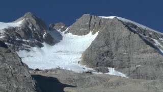 Marmolada Punta Penia 3342mt Via normale del ghiacciaio [upl. by Aramat532]