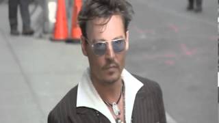 Johnny Depp Shakes Hands With Radioman On Arriving For Letterman [upl. by Derzon]