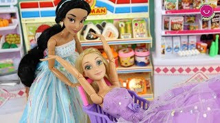 Rapunzel y Jasmín Diversión en el Supermercado 🤩 Mis muñecas Princesas Disney [upl. by Ferdie848]