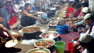 How to find out your food at Bishya Zaker Manzil Atroshi Faridpur । আটরশি কিভাবে খাবার খেতে হয় [upl. by Marylinda207]