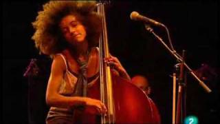 Esperanza Spalding  quotCrayolaquot Live in San Sebastian july 23 2009  99 [upl. by Merc]