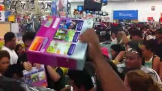 Black Friday Walmart Shoppers In A Frenzy 11262010 [upl. by Fry]