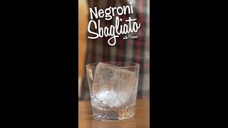 How to make the Negroni Sbagliato with Prosecco [upl. by Nilahs]