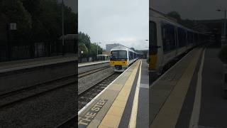 Chiltern railways 165016 amp 165033 departs Oxford on a service to London Marylebone with a tone [upl. by Eceinhoj]