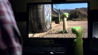 The GEICO Gecko Has a Flat Tire cut [upl. by Falda]