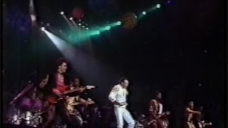 Earth Wind amp Fire Live in Japan 1988 [upl. by Ayanaj]