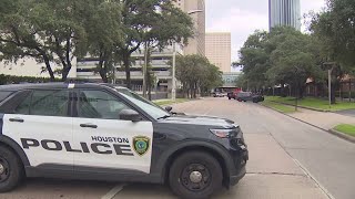 HPD investigating after 17yearold stabbed to death in Galleria area [upl. by Treblig]