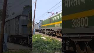 The shrill honk of wag9 indianrailfanning wap5 wag9rrbntpc [upl. by Amekahs133]