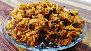 BEST SNACK FOR RAINY SEASON spicy and crispy pakora pakodarecipeeasy and delicious snack [upl. by Atnod]