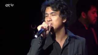 Ely Buendia  Magasin The Greatest Hits Concert  Music Museum  November 17 2012 [upl. by Gannon]