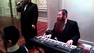 Yoely Falkowitz rockin at a wedding [upl. by Vina172]