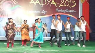 A Great Folk song Esha Nagula Katta AADYA2013 Apoorva Degree College Freshers Day [upl. by Moffit458]