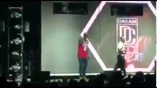 MEEK MILL DISSES DRAKE ON STAGE [upl. by Emogene861]