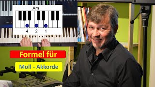 Formel Moll Akkorde bilden  KlavierKeyboard [upl. by Eniarol]