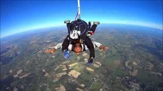 Saut en Parachute en tandem [upl. by Faxun]