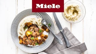 Rezept RotweinGulasch mit Selleriecreme I Miele [upl. by Ann46]