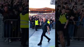 METALLICA HETFIELD Enters Stage👀 shorts metallica guitar [upl. by Hsiwhem404]