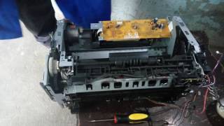 MANTENIMIENTO Y FUNCIONAMIENTO DE IMPRESORA HP LASER JET 1015 [upl. by Godderd]