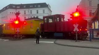 Bahnübergang Borkum Bismarkstraße [upl. by Arakal]