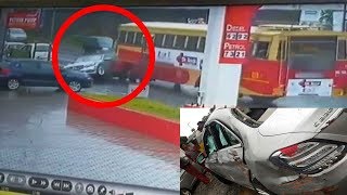 CCTV footage of MerCedes BENZ ACCIDENT with the KSRTC BUS at kottayamThe driver walked out safely [upl. by Gardia]