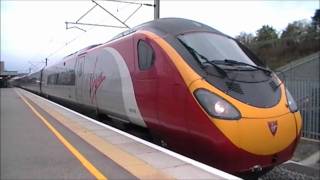 Trains at Milton Keynes Central  081011 [upl. by Rhynd505]