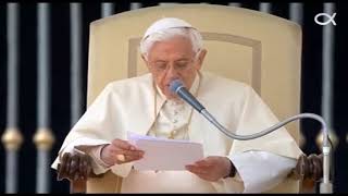 Benedetto XVI Nella liturgia Dio lo possiamo toccare [upl. by Geminius]