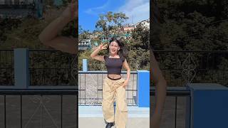 pirati ko talma phool phoole Kamal  Nepali trending songpriyankabisht630 dance shortvideo [upl. by Elocin817]