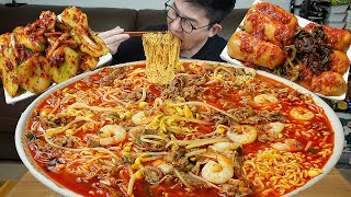 우삼겹 새우토핑 🔥열라면과 잘익은총각김치에 밥까지 말아서 먹방 Spicy Beef Ramyeon MUKBANG [upl. by Ivzt]