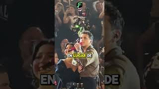 Christian Nodal se equivoca al dedicarle una canción a Ángela Aguilar y sorprende al público 💔 [upl. by Hakon]