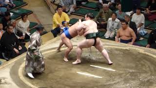 Hakuyozan 45  Wakatakakage 45  Sumo  Natsubasho 18 [upl. by Aneelad765]