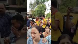 fiitjee nagpur fiitjee Nagpur parents protest for refund 9 June news viral [upl. by Weintrob]