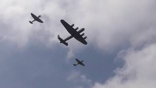 Lanc Hurri Spit flypast over Skellingthorpe 100618 [upl. by Elfrida]