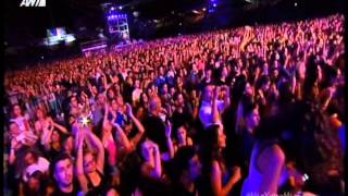 Antonis Remos amp Manos Pirovolakis  Mporei Na Vgw MiaXwraMiaFwnh Live [upl. by Maud]