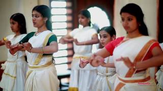 Mohiniyattam Learning the basics [upl. by Ileyan]