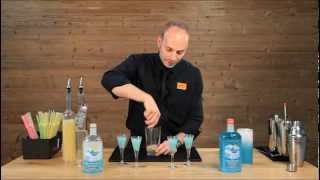 Cocktailrezept Schneeballschlacht  cooler GletscherEis Winter Cocktail [upl. by Yedrahs]