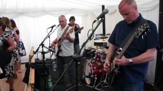 Honkytonk Woman  Dark Horse at Kelso Races Ladies Day Rolling Stones cover [upl. by Erbua216]