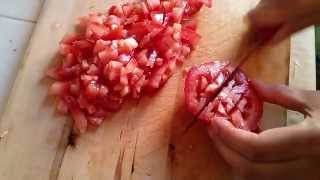 how to dice a tomato in less than a minute [upl. by Johnnie]