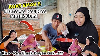 Pertama Kalinya ‼️ Emak Makan Cumi  Doyan Gak [upl. by Torie]